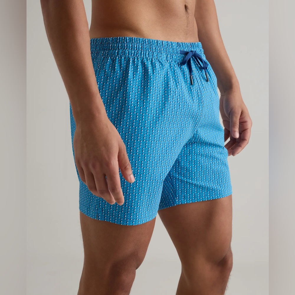NWT QUINCE 7” Inseam Italian Swim Trunks Mini Diamond Geo Blue Men’s XXL 6596 - Picture 3 of 10